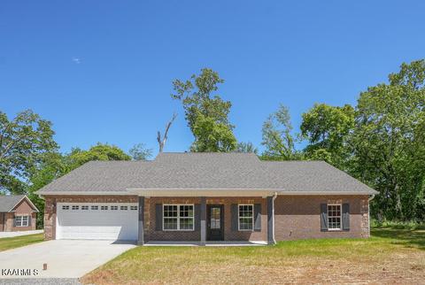 822 Sunset Grove Ln, Maryville, TN 37803