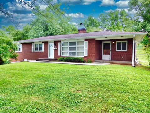 313 E Beech St, La Follette, TN 37766