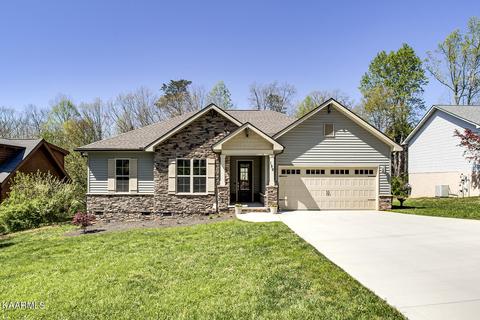 159 Oohleeno Way, Loudon, TN 37774