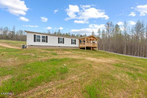 325 Co Rd 293 Rd, Philadelphia, TN 37846