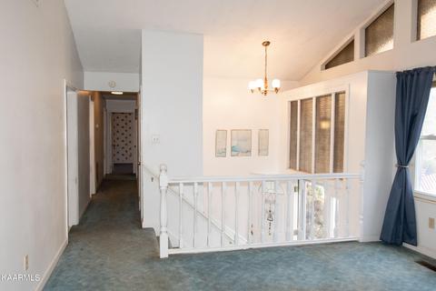 314 S Apache Rd, Clinton, TN 37716 photo 9