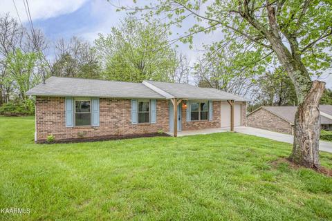 925 Rose Petal Ln, Knoxville, TN 37938