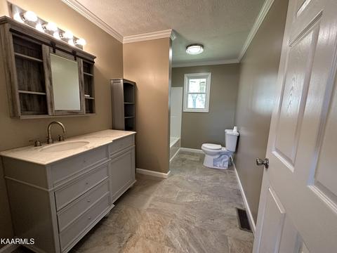 117 Thistle Dr, Ewing, VA 24248 photo 14