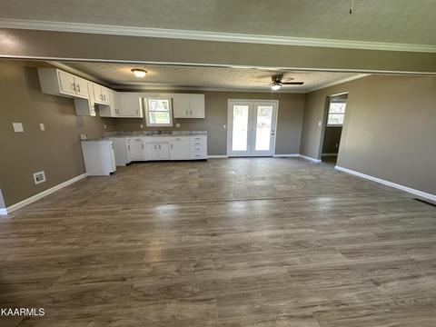 117 Thistle Dr, Ewing, VA 24248 photo 6