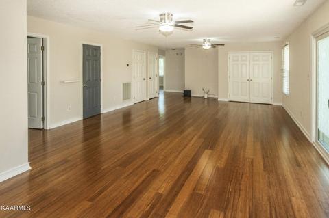 7701 Holcombridge Blvd, Powell, TN 37849 photo 22