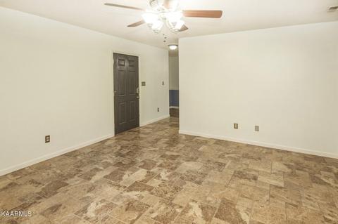 7701 Holcombridge Blvd, Powell, TN 37849 photo 12
