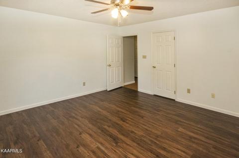 7701 Holcombridge Blvd, Powell, TN 37849 photo 16