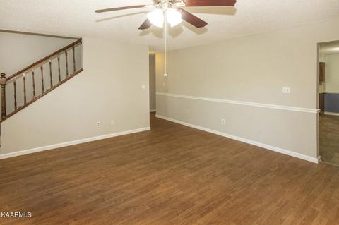 7701 Holcombridge Blvd, Powell, TN 37849 photo 6