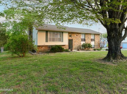 751 Crestview Cir, Lenoir City, TN 37772