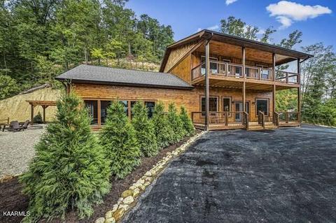 4540 Shangrila Way, Sevierville, TN 37876