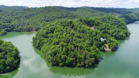 5 Norris Point, Washburn, TN 37888