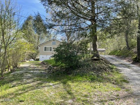 782 Lone Rd, Pioneer, TN 37847