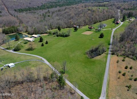 226 Davidson Rd, Lancing, TN 37770