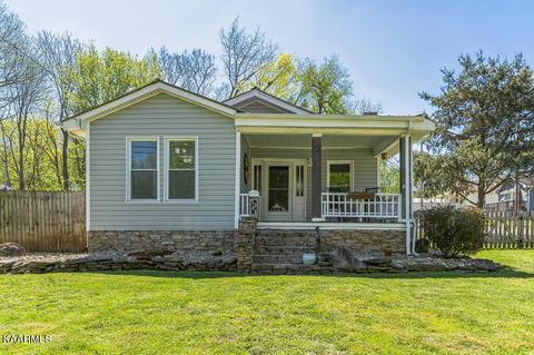 1004 Sevierville Rd, Maryville, TN 37804