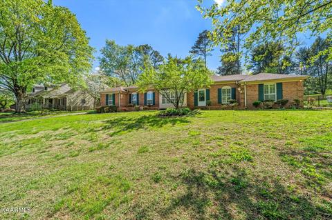 349 Dominion Cir, Knoxville, TN 37934