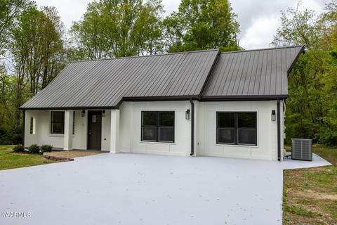 714 Old Cemetery Rd, Madisonville, TN 37354