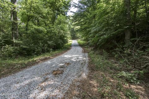 2310 Tooles Bend Rd, Knoxville, TN 37922