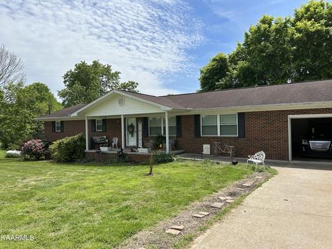 2502 Blockhouse Rd, Maryville, TN 37803