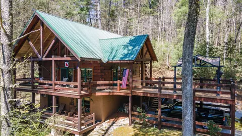 485 Holder Cemetery Rd, Tellico Plains, TN 37385