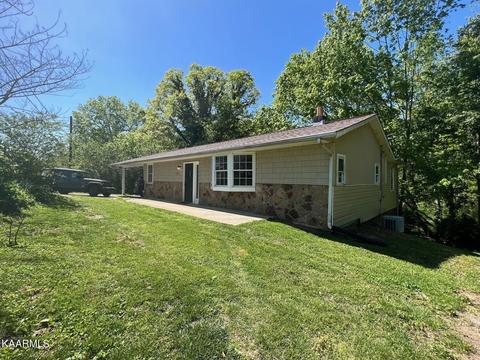 10800 Dogwood Rd, Knoxville, TN 37931