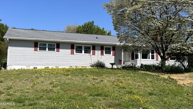 6924 Mackin Ln, Knoxville, TN 37931