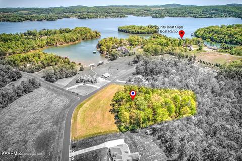 E Shore Drive, Rockwood, TN 37854