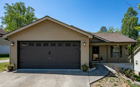 10261 Boston Ln, Knoxville, TN 37932