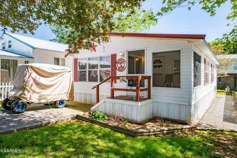 570 Flamingo Cir, Townsend, TN 37882