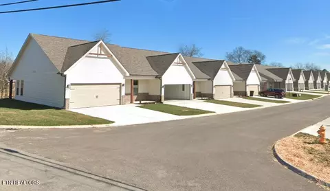 192 Elise Way, Lenoir City, TN 37771