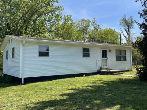 5138 E Alcove Dr, Greenback, TN 37742