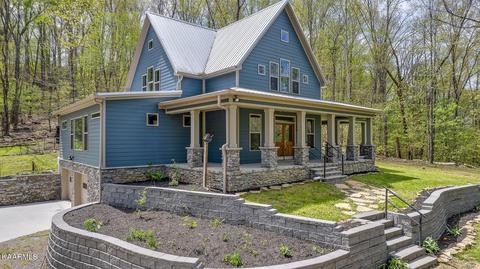 545 Bush Rd, Clinton, TN 37716
