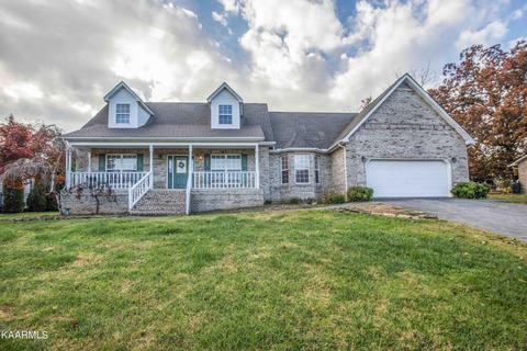 105 Woodmont Dr, Maryville, TN 37804