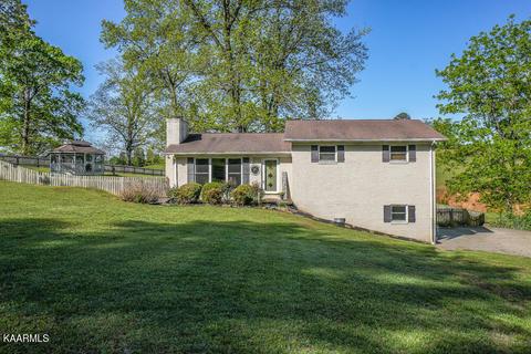 1541 Salem Loop Rd, Greenback, TN 37742