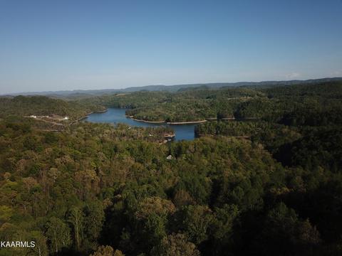 Cavalry Rd, New Tazewell, TN 37825