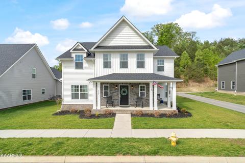 117 Boysenberry Dr, Oak Ridge, TN 37830
