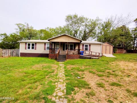 407 Catawba Ave, Clinton, TN 37716