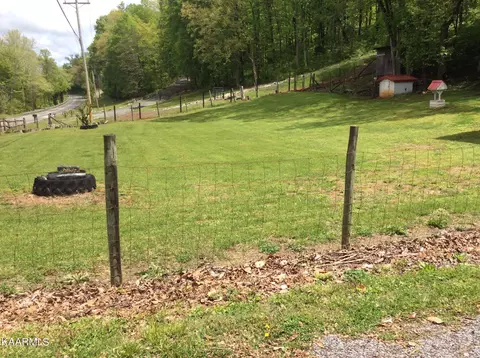 1961 E Wolf Valley Rd, Heiskell, TN 37754 photo 33