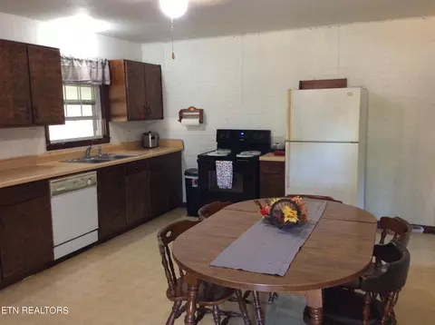 1961 E Wolf Valley Rd, Heiskell, TN 37754 photo 26