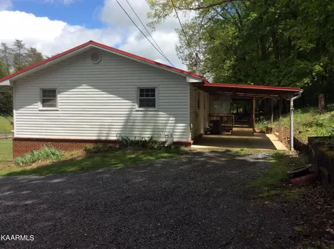 1961 E Wolf Valley Rd, Heiskell, TN 37754 photo 3