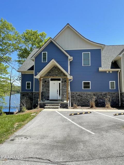 623 Lindsey Mill Cir #1, Rocky Top, TN 37769