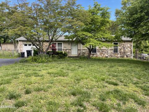 5809 NW Rockwood Ln, Knoxville, TN 37921