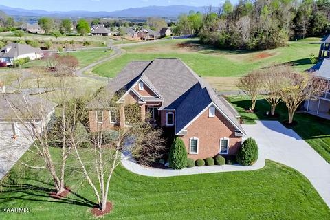 204 Eagle Cir, Vonore, TN 37885