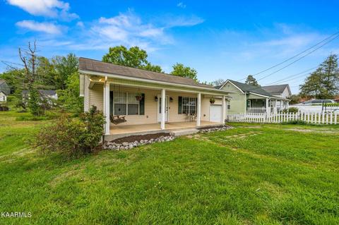 1909 Wells Drive Dr, Powell, TN 37849