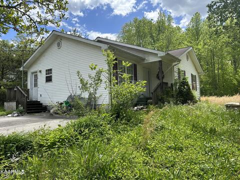 110 Huber Ln, Middlesboro, KY 40965
