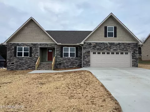 130 Highland Dr, Madisonville, TN 37354