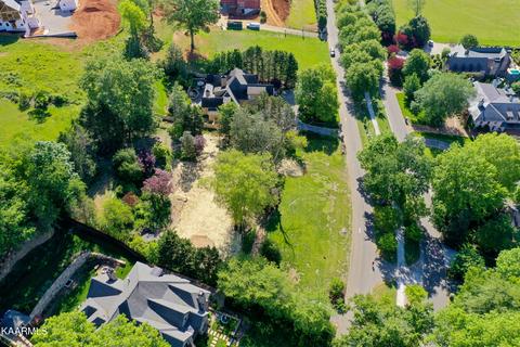 2017 Cherokee Blvd, Knoxville, TN 37919