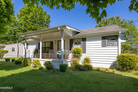 818 Central Ave, Athens, TN 37303