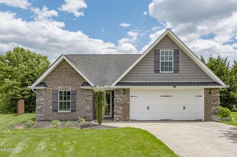 8006 Garden Rose Ln, Corryton, TN 37721