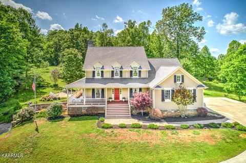 1711 Doc Hannah Rd, Maryville, TN 37803