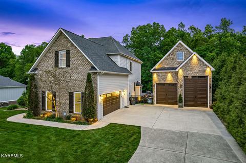 1988 Bear Creek Pt, Cookeville, TN 38506
